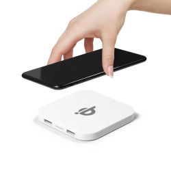 Hub/chargeur INDU SQUARE